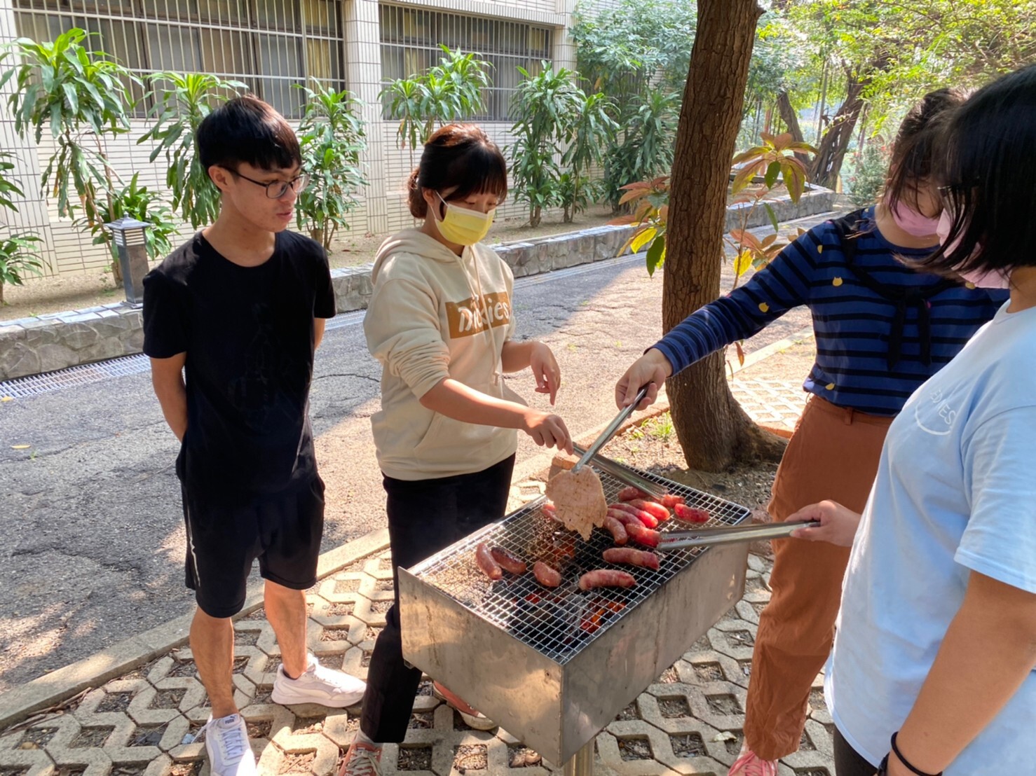化材烤肉活動