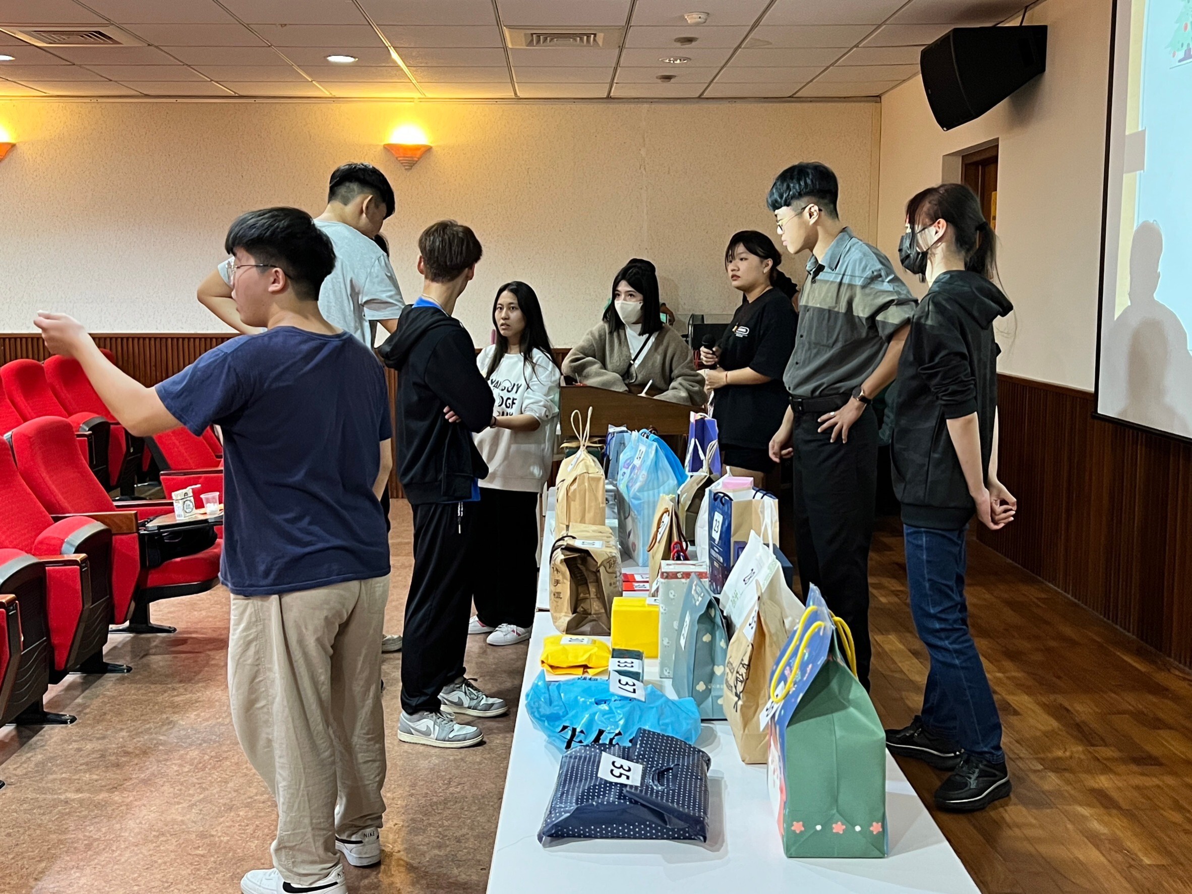 永遠直屬於你